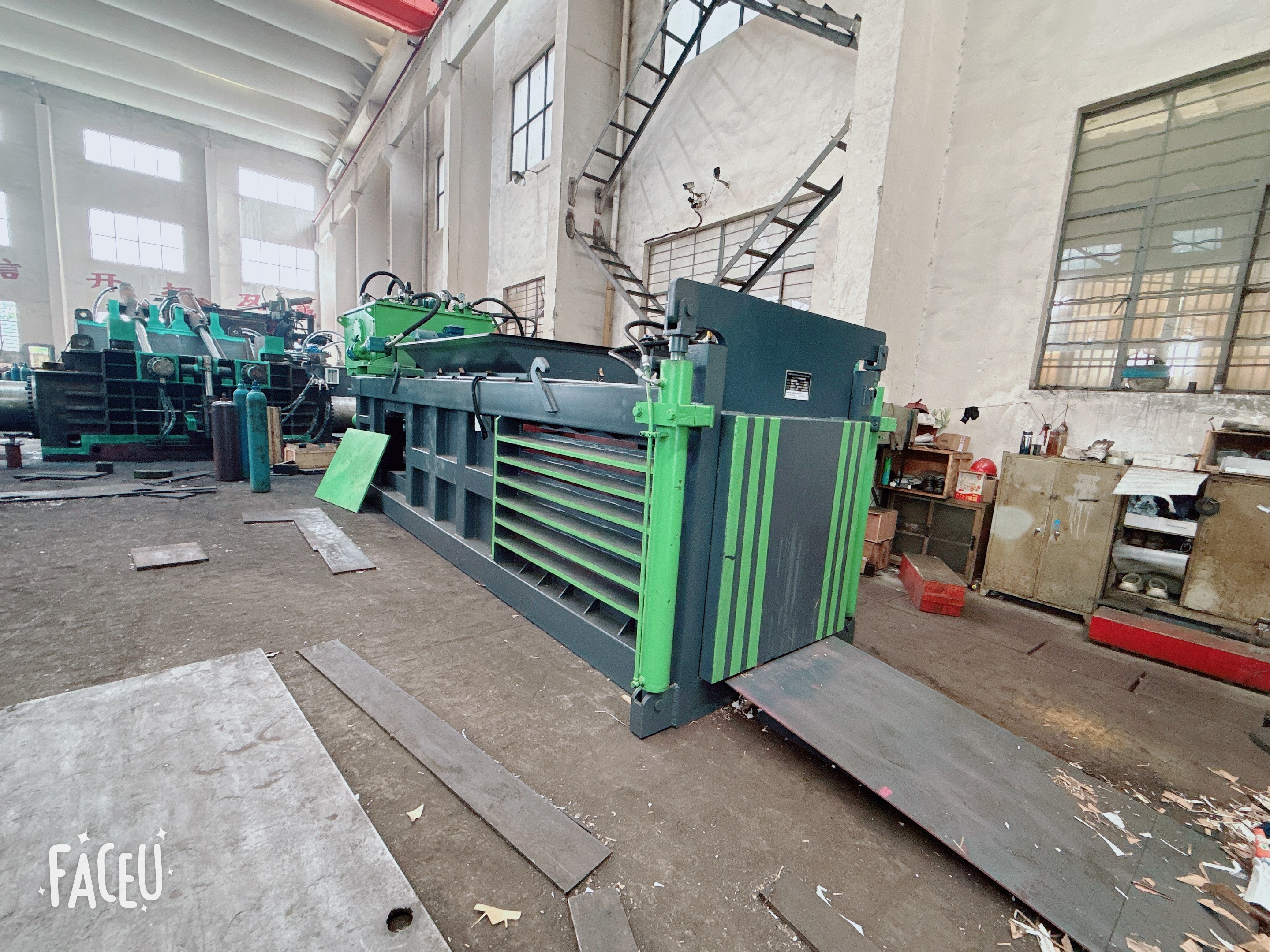 آخرین وبلاگ های شرکت در مورد نرخ بالای گردش کارگران و چالش‌های آموزشی: چگونه سیستم‌های کنترل و طراحی ایمنی بار کار را در محوطه‌های بازیافت کاهش می‌دهند