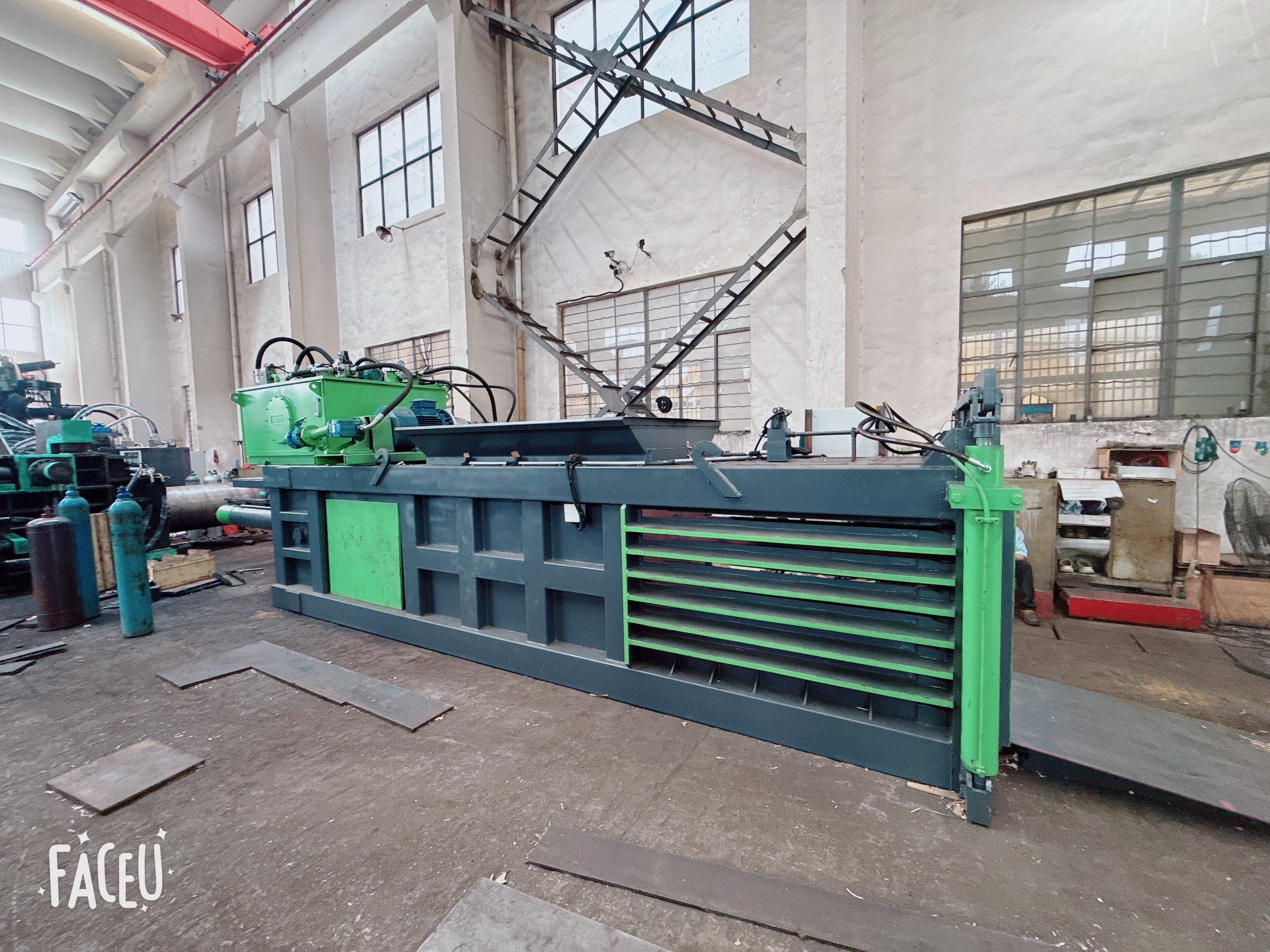 آخرین وبلاگ های شرکت در مورد از ۱۰ تا ۴۰ تن در روز: برنامه ریزی ظرفیت بالر و طول کانویر برای افزایش عملیات بازیافت