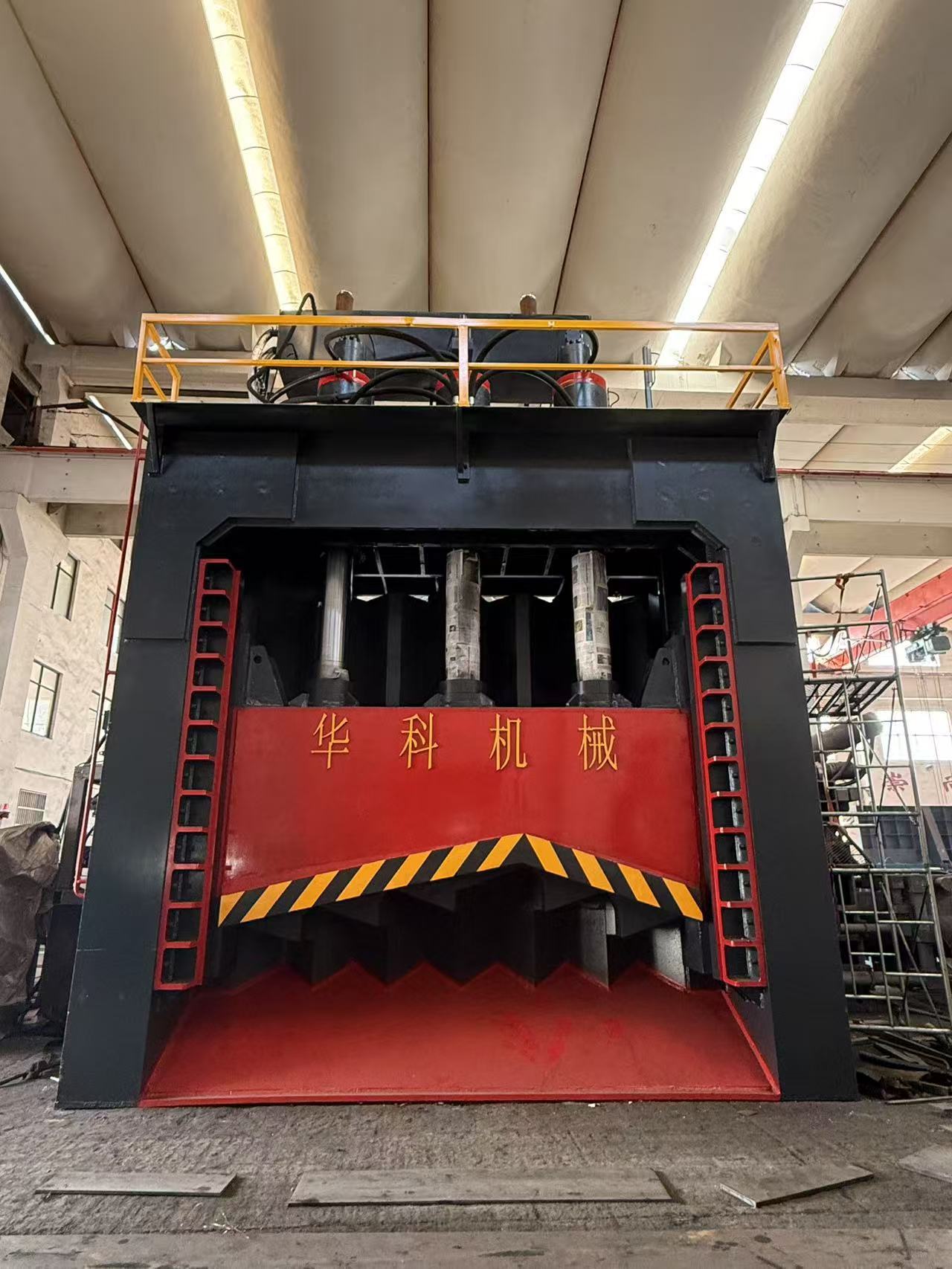 آخرین وبلاگ های شرکت در مورد محصول جدید قیچی چند تیغه هیدرولیکی ضایعات فلزی.