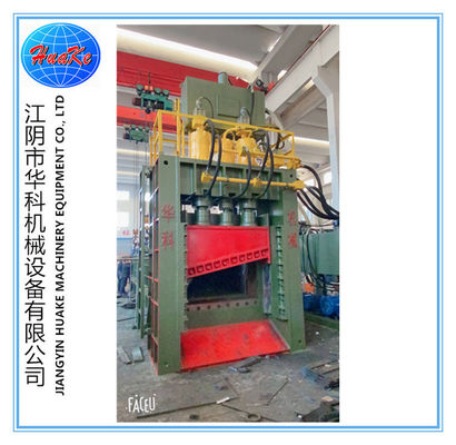 خرید 7 متر جعبه تغذیه قطعات فولادی برش با 1600MM تیغه برش و 655TONS قدرت برش online manufacture